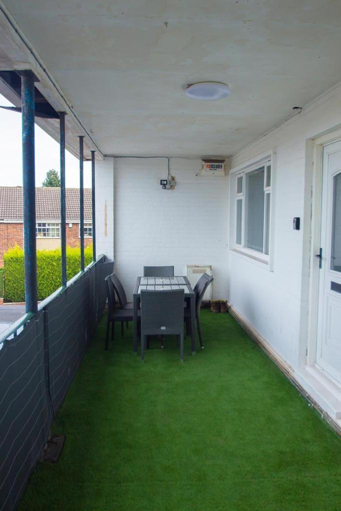 Hilltop Place Suites Near Doncaster Racecourse Zimmer foto